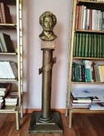 Пушкин в городе: как солнце русской поэзии приносит удачу барнаульцам