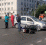 В Барнауле мотоциклист перелетел через LADA Largus - ИА Амител