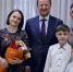 Томенко встретился с многодетными семьями региона в преддверии Дня матери - ИА Амител
