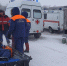 В Алтайском крае в условиях непогоды спасатели объединились в бригады с врачами - ГТРК Алтай