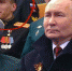 Боец "Струна" позади Владимира Путина / Фото: кадр из трансляции на RT - ИА Амител