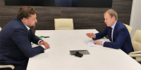 Губернатор Алтайского края Виктор Томенко провел рабочую встречу с генеральным директором компании «Росагролизинг» Павлом Косовым - Администрация Алтайского края