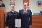 Дмитрий Аганов вручил награды городской Думы сотрудникам органов внутренних дел города Барнаула