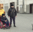 Транспортная полиция и волонтёрский центр «Михутка» познакомили школьника с профессией полицейского - ГТРК Алтай