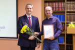 Ректор Сергей Бочаров вручил награды сотрудникам АлтГУ ко Дню преподавателя высшей школы