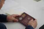 Александр Романенко поддержал идею учредить краевую награду для волонтеров