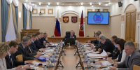 Губернатор Алтайского края Виктор Томенко провел первое заседание регионального штаба проекта «Чистый воздух» - Администрация г. Барнаул