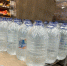Жители Барнаула массово скупают воду в магазинах - Комсомольская Правда