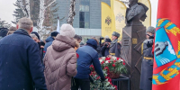 Бюст советского разведчика Виталия Нуйкина открыли в Барнауле - Телеканал Катунь 24