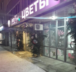 Предприятия района продолжают выполнять новогоднее оформление
