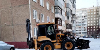 Улицы Ленинского района продолжают очищать от снега - Администрация г. Барнаул
