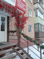 Предприятия района продолжают выполнять новогоднее оформление