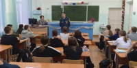 В школах Октябрьского района продолжаются профилактические  уроки безопасности рамках очередного этапа акции «Безопасный лед» - Администрация г. Барнаул