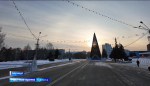 В Барнауле завершается возведение новогодних городков