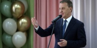 Вячеслав Франк поздравил энергетиков с профессиональным праздником Фото №1 - Алтайская правда