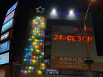 С приближением праздника район становится все красочнее и ярче