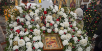 В праздник Рождества Христова Глава Алтайской митрополии совершил Божественную литургию в Александро-Невском соборе Барнаула - Алтайская митрополия