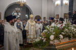 В праздник Рождества Христова Глава Алтайской митрополии совершил Божественную литургию в Александро-Невском соборе Барнаула