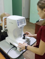 В барнаульской поликлинике №1 появился новый современный аппарат для диагностики глаз