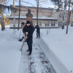 В Центральном районе Барнаула продолжаются работы по благоустройству мемориальных комплексов