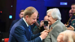 Губернатор Виктор Томенко поздравил жителей Алтайского края с Днем защитника Отечества