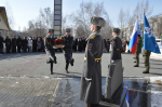 В Ленинском районе Барнаула почтили память героев - десантников
