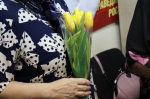 Дарим женщинам цветы! Барнаульские социалисты организовали праздник для активисток многоквартирных домов города
