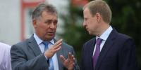 Виктор Томенко и Александр Романенко поздравили с Международным женским днем Фото №1 - Алтайская правда