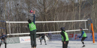 На площади Сахарова состоялся чемпионат Алтайского края по волейболу на снегу - Администрация г. Барнаул