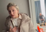 Юлия Сталева пытается забрать детей из дома Шрейдера / Скриншот из видео