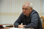 Газификация, ремонт дорог и развитие общественных инициатив. Александр Романенко провел прием граждан