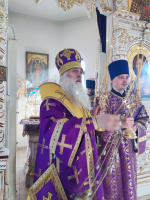 В Неделю 4-ю Великого поста митрополит Сергий  совершил Божественную литургию 
