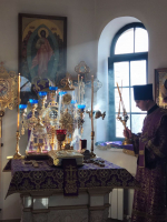 В Неделю 4-ю Великого поста митрополит Сергий  совершил Божественную литургию 