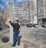 Муниципальные служащие продолжают следить за санитарным состоянием территории
