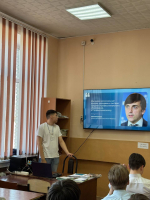 Амбассадоры ФП «Профессионалитет» 10 апреля провели увлекательное мероприятие "Профессионалитет": Ты в хорошей компании» в МАОУ «Лицей №52», где обучаются кадеты. В ходе мероприятия ребята узнали о перспективных направлениях обучения и работы, и вы можете воспользоваться этими возможностями уже сейчас! Не упусти свой шанс узнать больше о "Профессионалитет" и построить крутую карьеру! Приходи к нам на День открытых дверей 12 апреля!