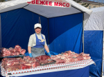 В сквере имени Германа Титова состоялась продовольственная ярмарка выходного дня