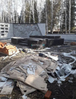 Жители Алтайского края и общественники возмутились плачевному состоянию мемориалов ВОВ