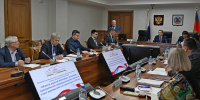 Министр Алтайского края рассказал депутатам АКЗС о планах дорожной деятельности и развитии транспорта Фото №1 - Алтайская правда