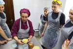 Управлением Росгвардии по Алтайскому краю проведен кулинарный мастер-класс по выпечке пасхальных угощений