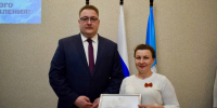 В День местного самоуправления муниципальным служащим вручили награды - Администрация г. Барнаул
