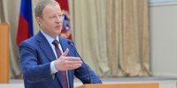 В День народного просветителя Губернатор Алтайского края вручил специальные премии имени Степана Павловича Титова - Управление по образованию