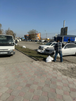 К общегородскому субботнику присоединились предприятия Железнодорожного района