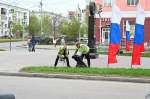 Сотрудники группы компаний «Селфстроит» провели субботник на аллее имени Алексея Скурлатова