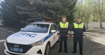 Экипаж ДПС в Барнауле помог спасти жизнь проглотившему батарейку малышу