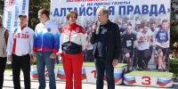 В Барнауле дан старт легкоатлетической эстафете на призы «Алтайской правды» Фото №2 - Алтайская правда
