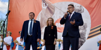 «Мы этой памяти верны»: в микрорайоне Новосиликатный состоялось праздничное мероприятие - Администрация г. Барнаул