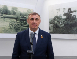 Более 30 уникальных экспонатов оружейного дела из фондов санкт-петербургского музея представили в столице Алтайского края