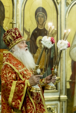 Глава Алтайской митрополии принял участие в праздничной Божественной литургии в Знаменском соборе г. Кемерова