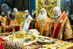 Глава Алтайской митрополии принял участие в праздничной Божественной литургии в Знаменском соборе г. Кемерова