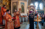 В день Преполовения Пятидесятницы, митрополит Сергий совершил Литургию в кафедральном соборе